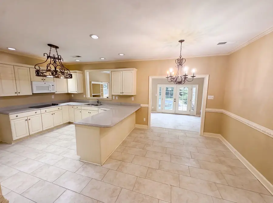9424 GOTTEN RD, Germantown, TN 38139 - #2