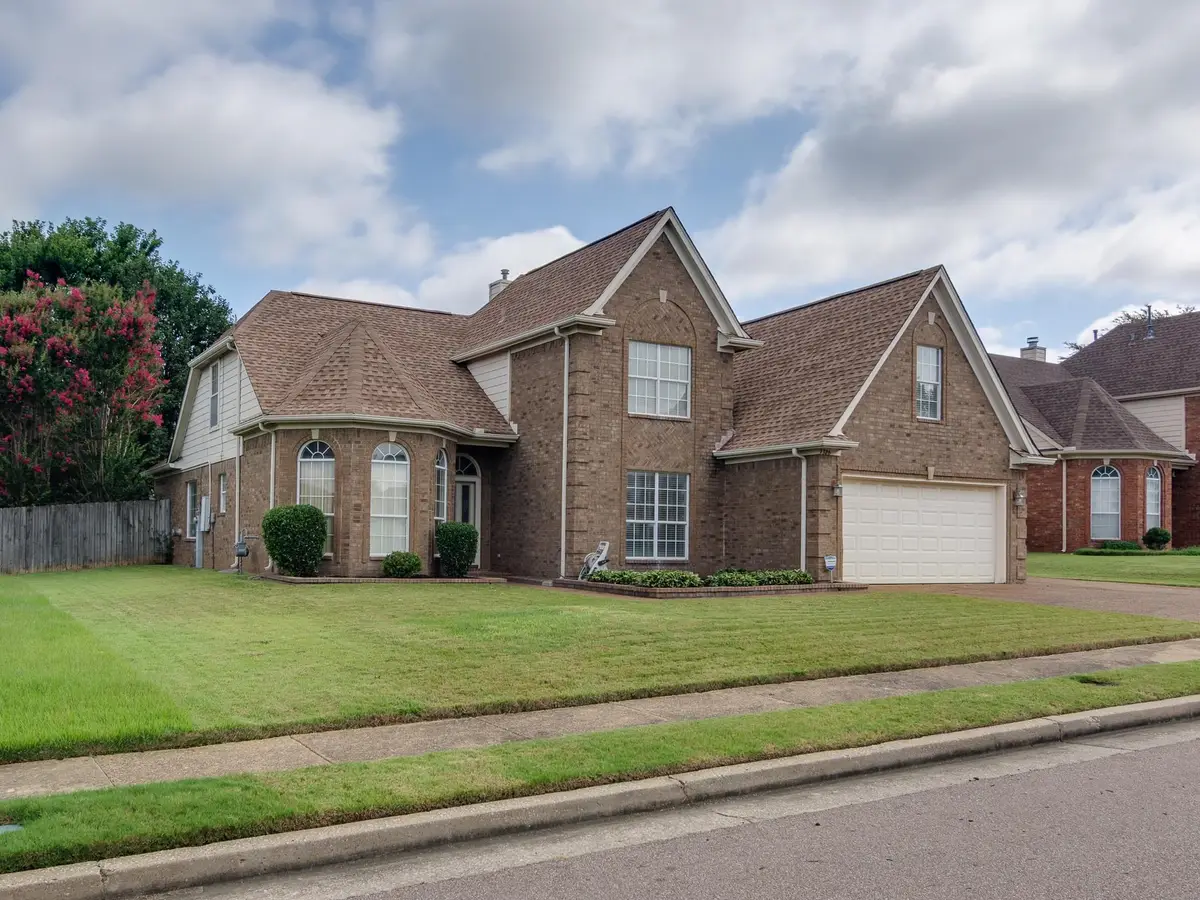 7326 PINNACLE OAKS DR, Memphis, TN 38125 - #1
