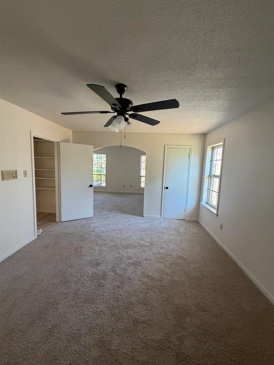 5020 GARDENWOOD DR, Memphis, TN 38116 - #3