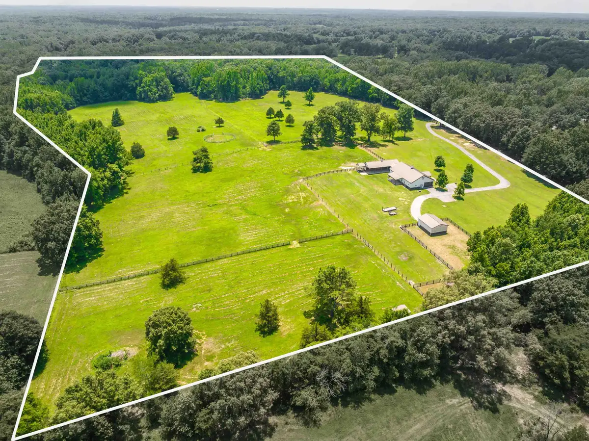 430 TANASI DR, Rossville, TN 38066 - #1