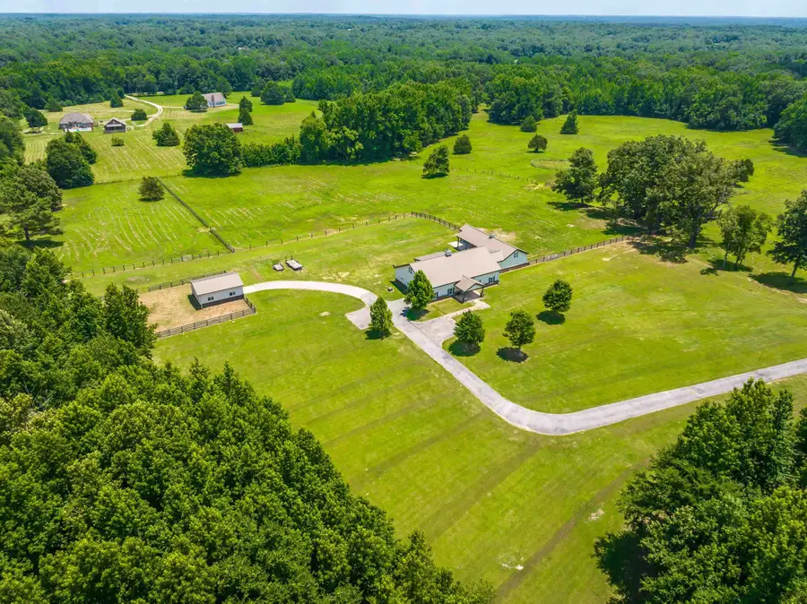 430 TANASI DR, Rossville, TN 38066 - #3