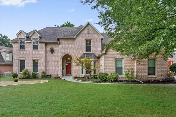 8392 KINGS TRAIL CV, Memphis, TN 38016