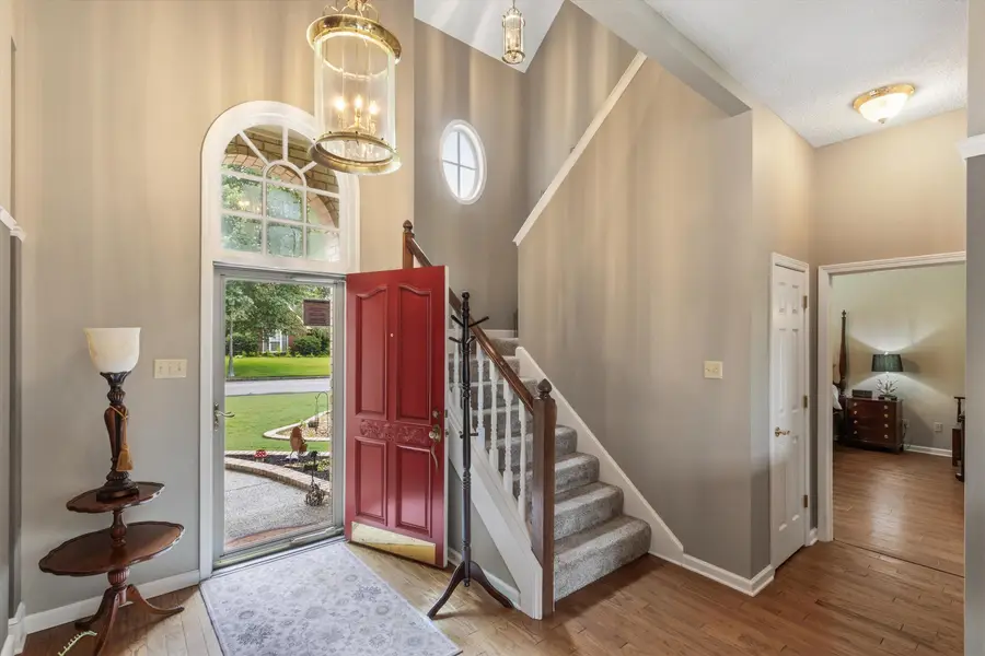 8392 KINGS TRAIL CV, Cordova, TN 38016 - #2