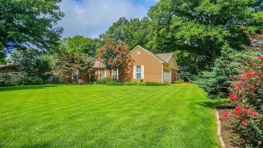 1737 KIMBROUGH RD, Germantown, TN 38138 - #3