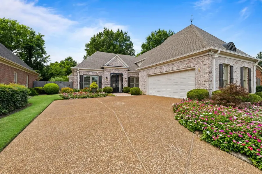 1423 WOLF PARK RD, Germantown, TN 38138 - #2