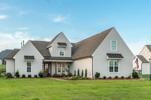 35 FARMHOUSE CV, Piperton, TN 38017
