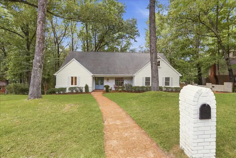 8440 DRURY LN, Germantown, TN 38139 - #2