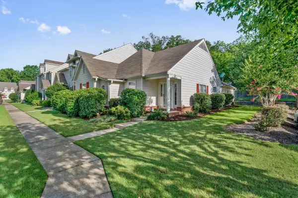 111 DANNON SPRINGS DR, Collierville, TN 38017