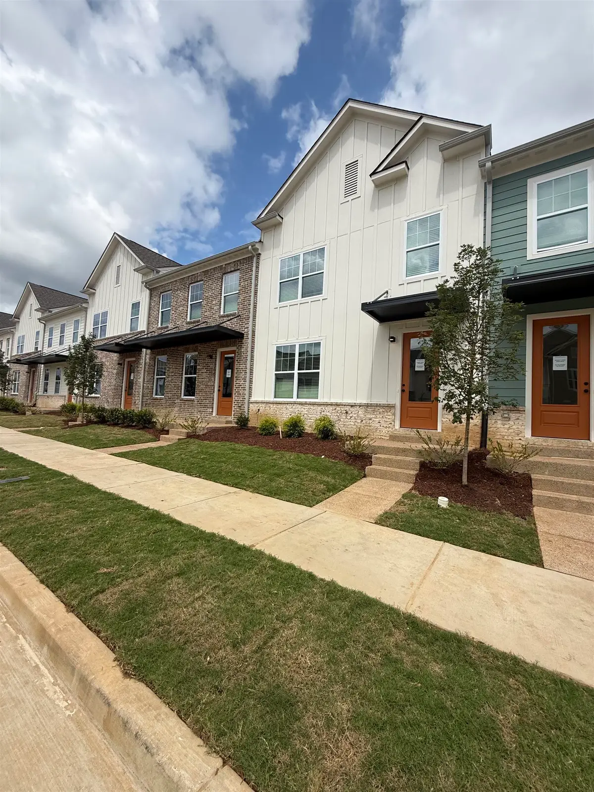 3057 PORTAGE DR, Bartlett, TN 38135 - #1