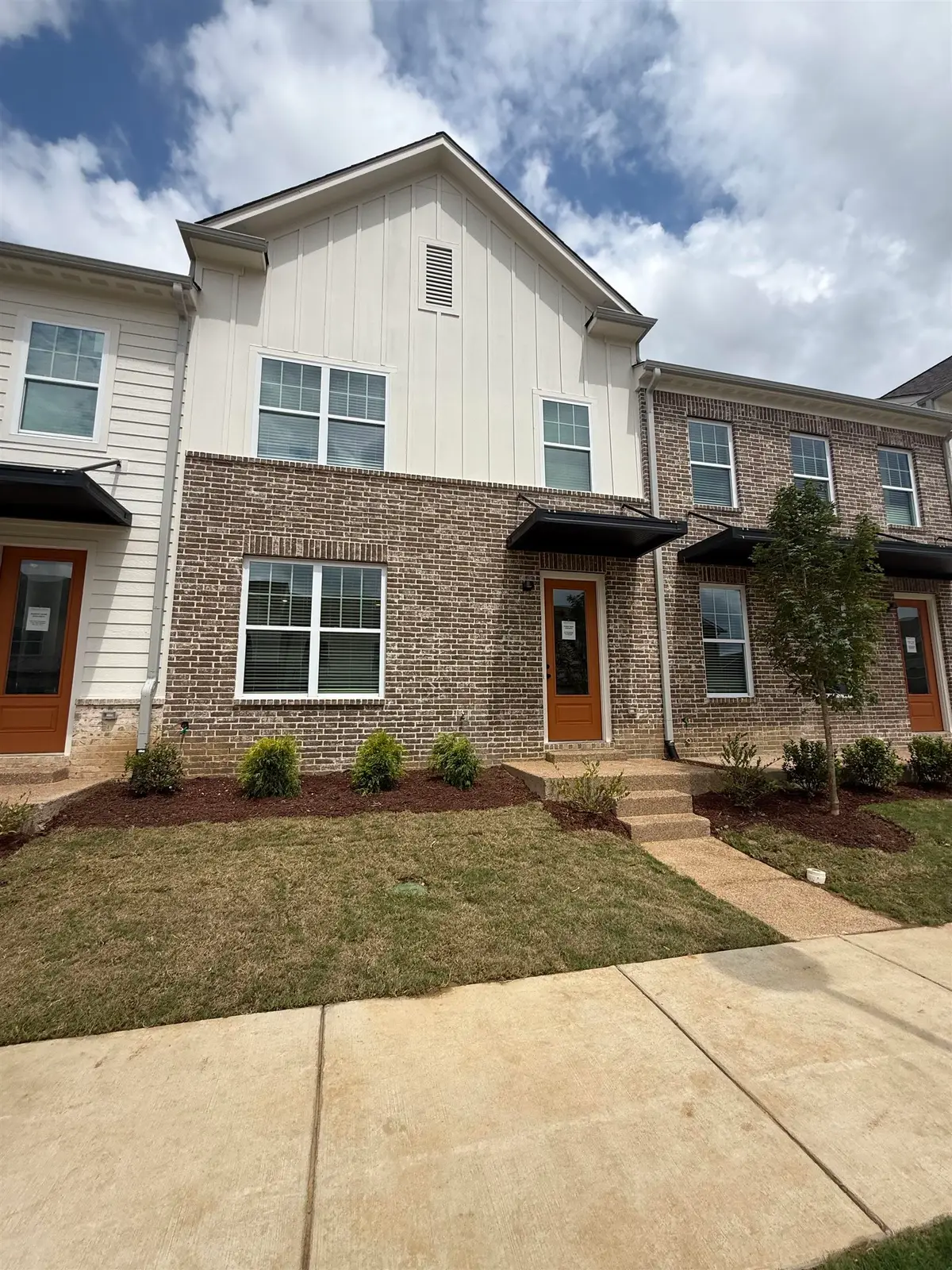 3053 PORTAGE DR, Bartlett, TN 38135 - #1