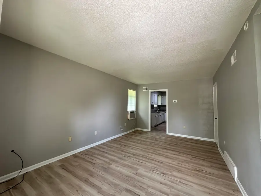 1339 N MCNEIL ST N, Memphis, TN 38108 - #3