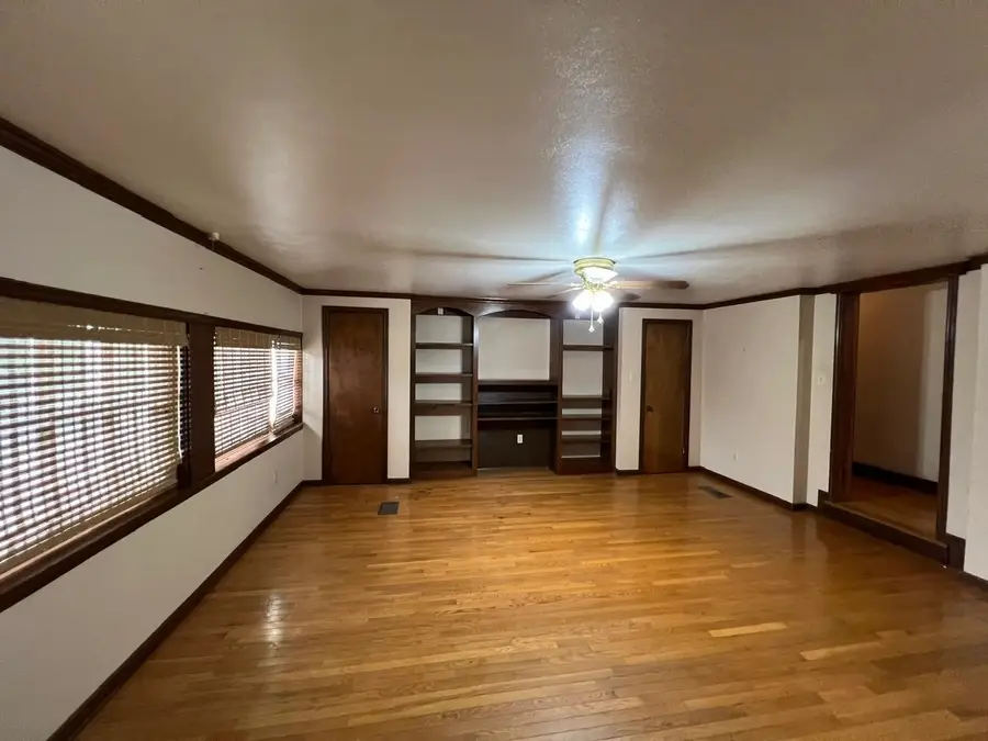 4589 KITTY DR, Memphis, TN 38128 - #2