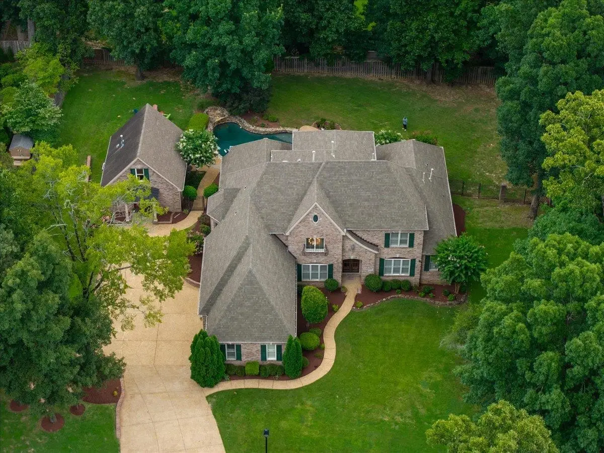 7800 CHAPEL RIDGE DR, Cordova, TN 38016 - #1
