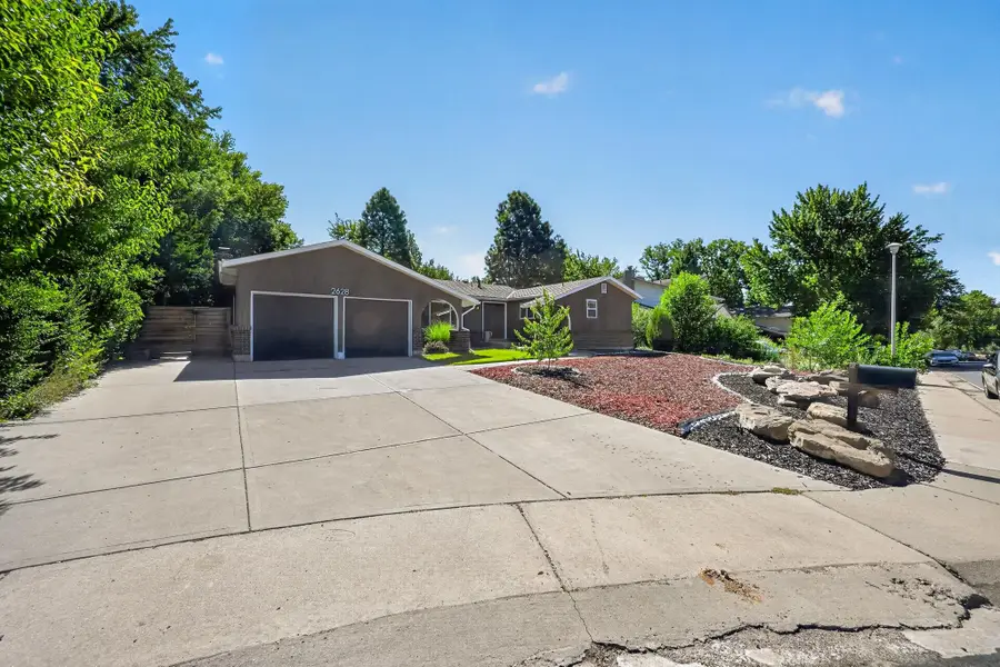 7931 COUNTRY LAKE DR, Bartlett, TN 38133 - #2