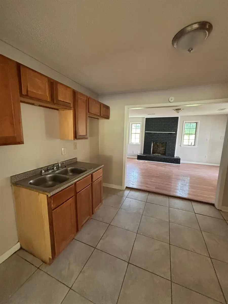 3571 DAGGETT RD, Memphis, TN 38109 - #3