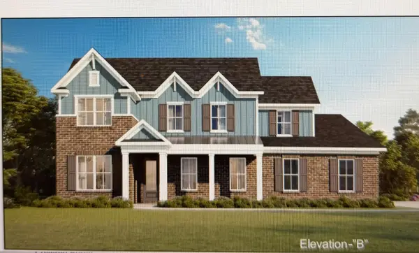 80 HAZEL CREST DR, Oakland, TN 38060