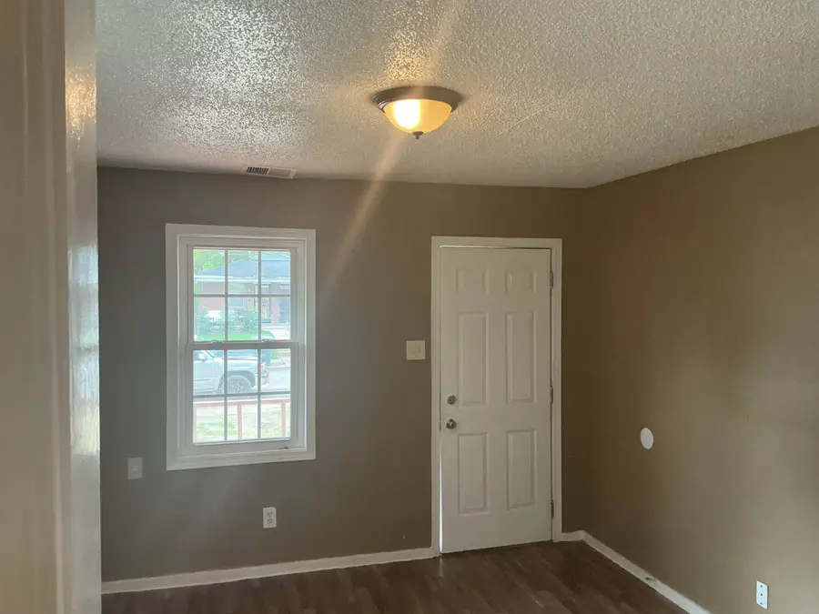 686 BALTIMORE ST, Memphis, TN 38114 - #2