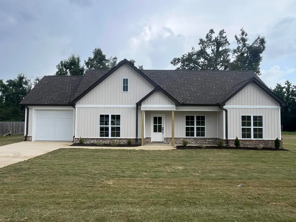 20 FARMINGTON RD, Savannah, TN 38372 - #1