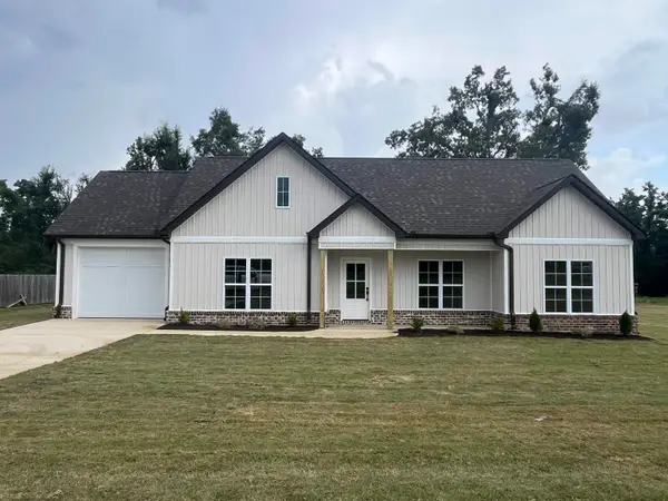 20 FARMINGTON RD, Savannah, TN 38372