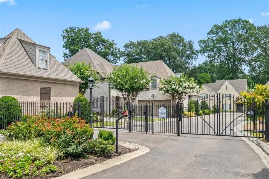 4944 PRINCETON GROVE CV, Memphis, TN 38117 - #3