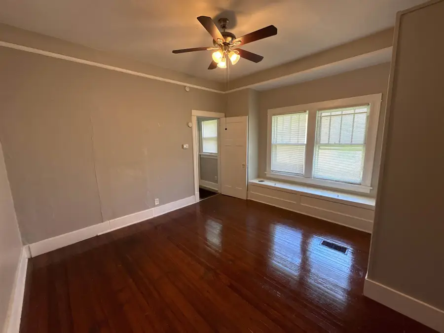1053 FLEECE PL, Memphis, TN 38104 - #3