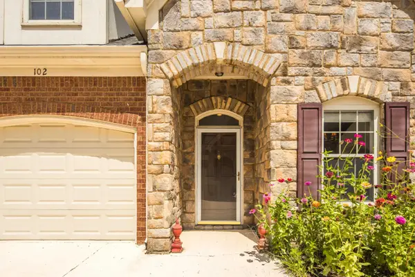 1601 DEXTER GROVE CT #102, Cordova, TN 38016