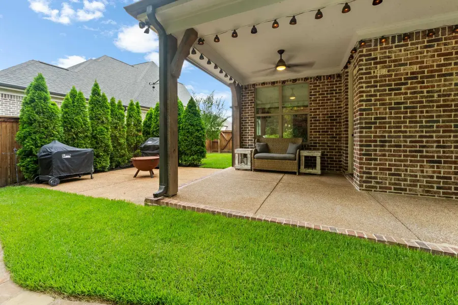 565 SAUNDERS CREEK CIR, Rossville, TN 38066 - #3