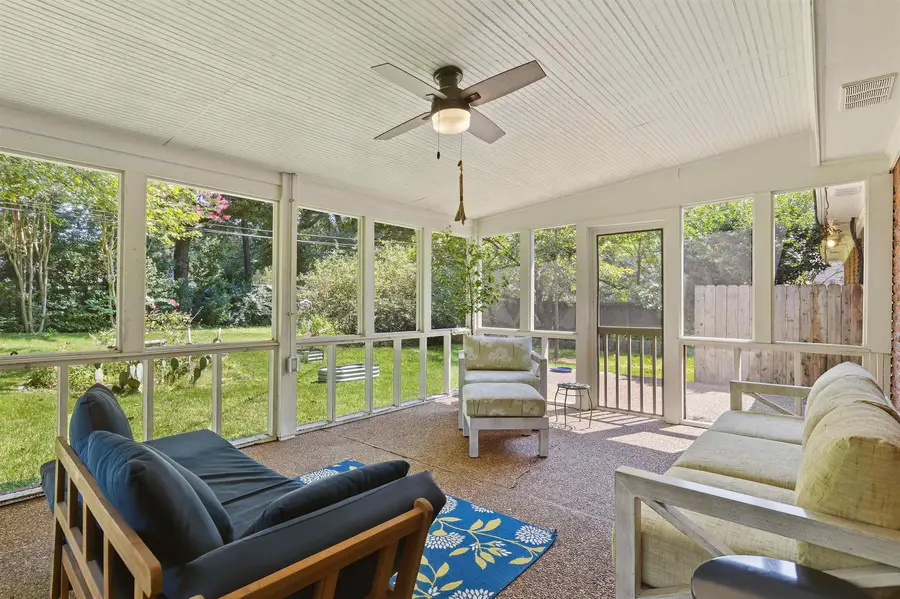 4972 ROBINDALE LN, Memphis, TN 38117 - #2