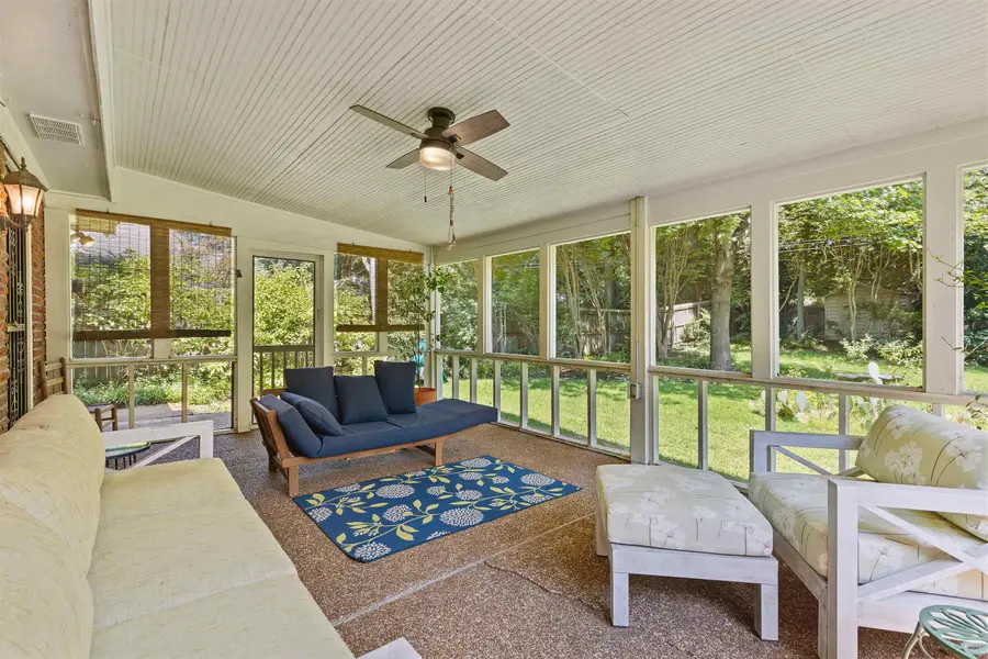 4972 ROBINDALE LN, Memphis, TN 38117 - #3