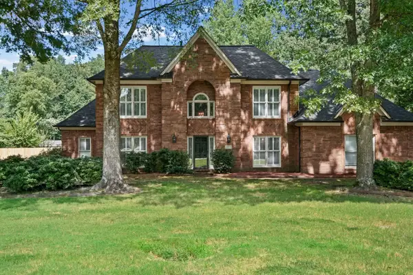 3974 DAVIES MANOR DR, Bartlett, TN 38133