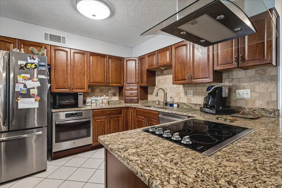 2605 SURREY WOOD DR, Bartlett, TN 38134 - #3