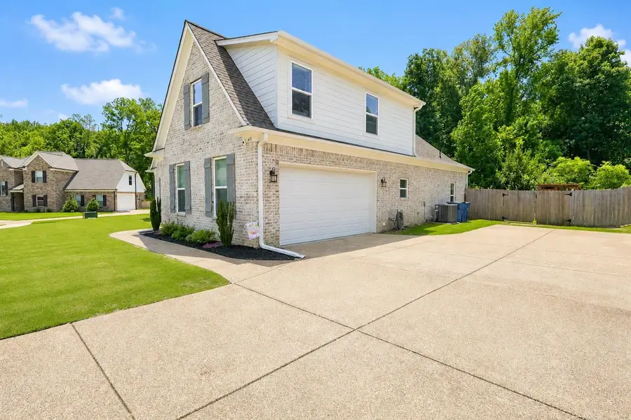 415 S CHINKAPIN DR, Atoka, TN 38004 - #3