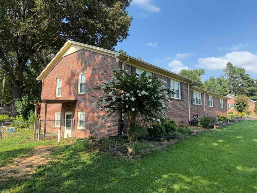 190 POPLAR ST, Savannah, TN 38372 - #3