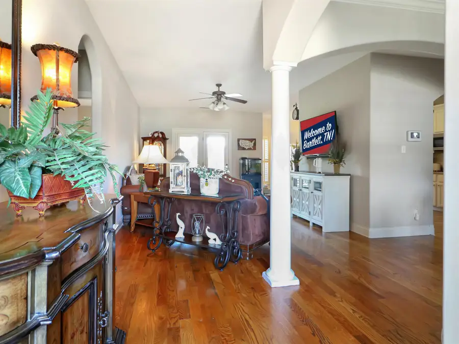 8759 BRUNSWICK FOREST CIR S, Bartlett, TN 38133 - #3