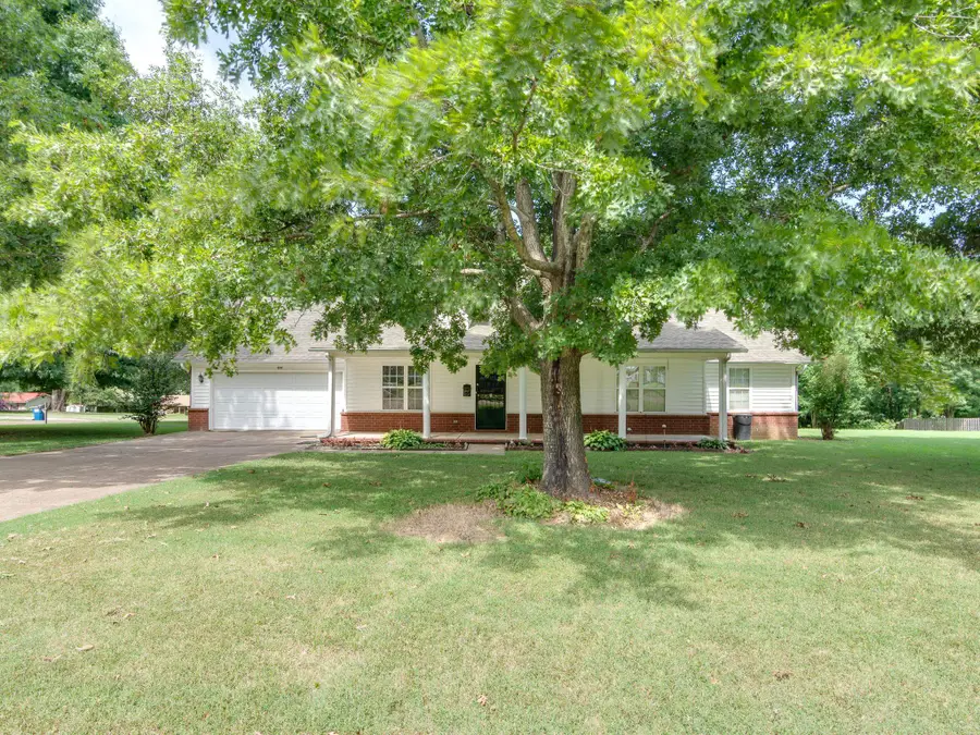 253 ANTHONY ST, Brighton, TN 38011 - #2