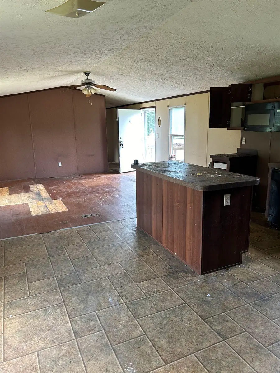 2360 HICKORY VALLEY RD, Hickory Valley, TN 38042 - #3