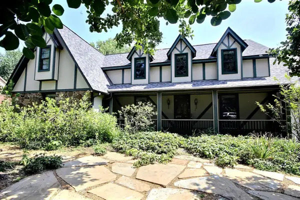 7951 ELM LEAF ST, Germantown, TN 38138