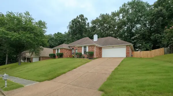 2050 MT BADON LN, Memphis, TN 38016