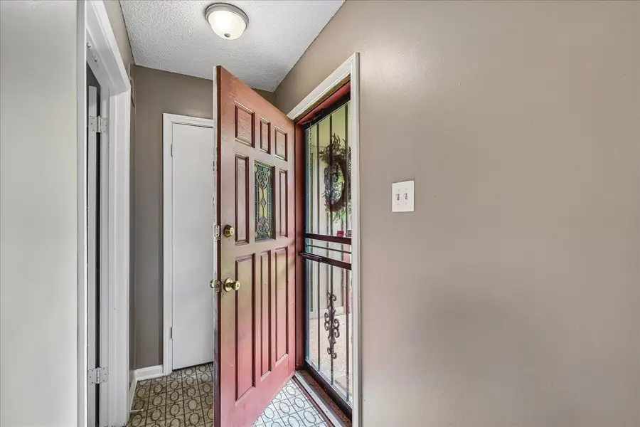 4379 HUNT CLIFF TRCE, Memphis, TN 38128 - #2
