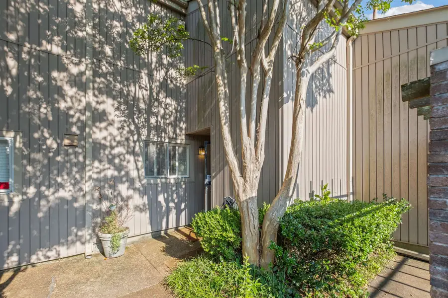 736 FOREST LAKE DR #3302, Memphis, TN 38117 - #3