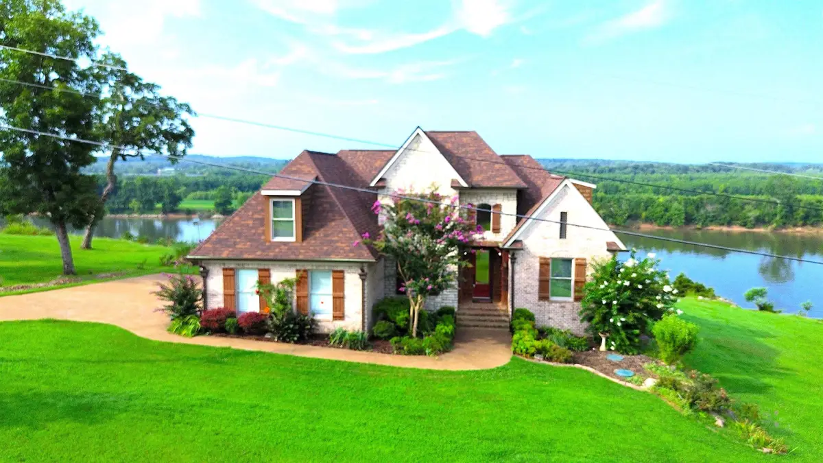 30 RIVERBEND CV, Bath Springs, TN 38311-0000 - #1