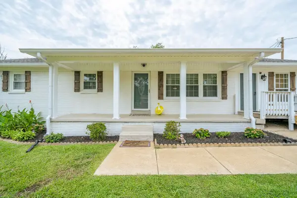 50 BLYTHE ST, Savannah, TN 38372