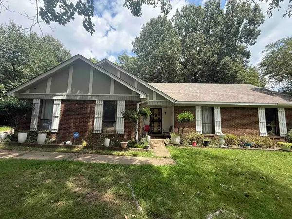4116 KINGSCREST CV, Memphis, TN 38115