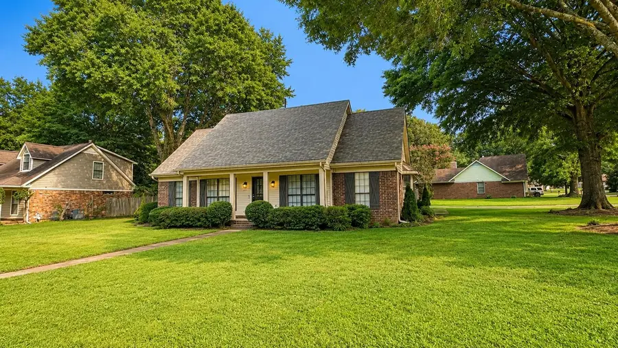 245 E WHITE RD, Collierville, TN 38017 - #3