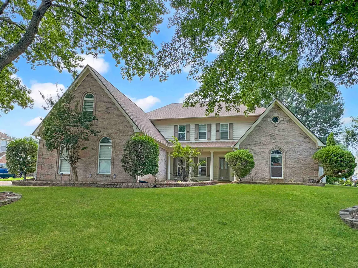 129 KATHY CIR, Collierville, TN 38017 - #1