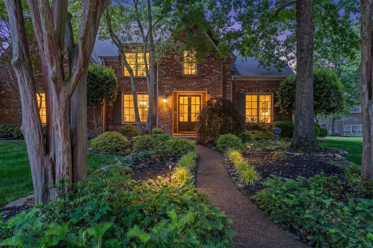 3147 SADDLEGAIT CV, Germantown, TN 38138 - #1