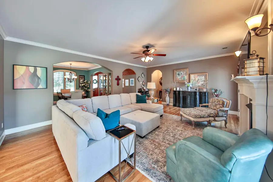 82 LAKEPOINTE CV, Atoka, TN 38004 - #2