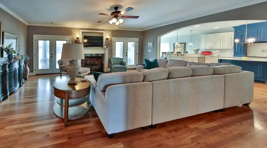 82 LAKEPOINTE CV, Atoka, TN 38004 - #3