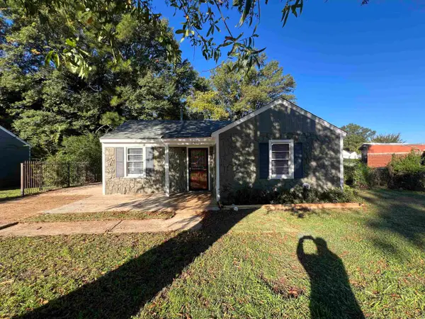 3201 OLD HORN LAKE RD, Memphis, TN 38109