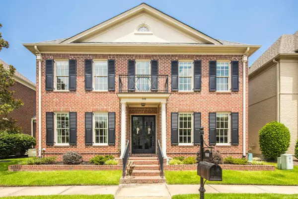 9198 CHESTWICK DR, Germantown, TN 38139